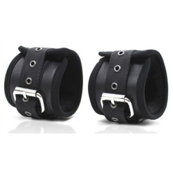 Generique Menottes Fur Line Noir